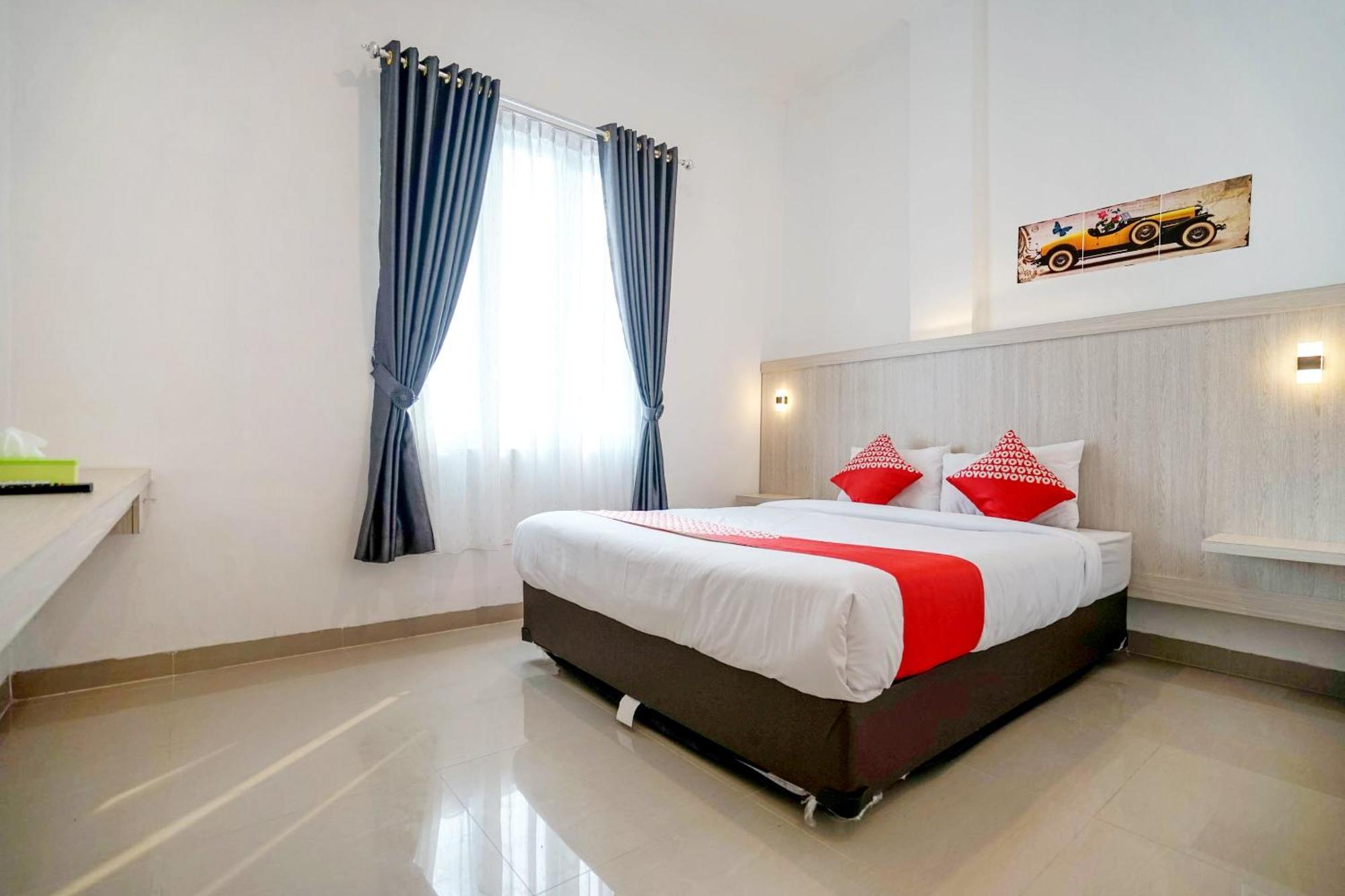Oyo Life 1299 Balcony Orange Homestay Palembang Bagian luar foto